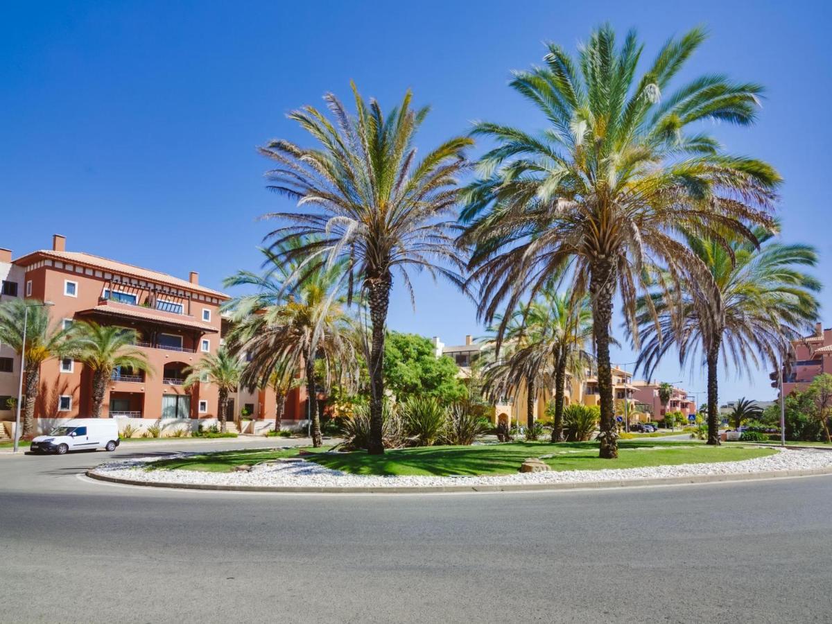 דירות וילהמורה Al - Victoria Gardens מראה חיצוני תמונה